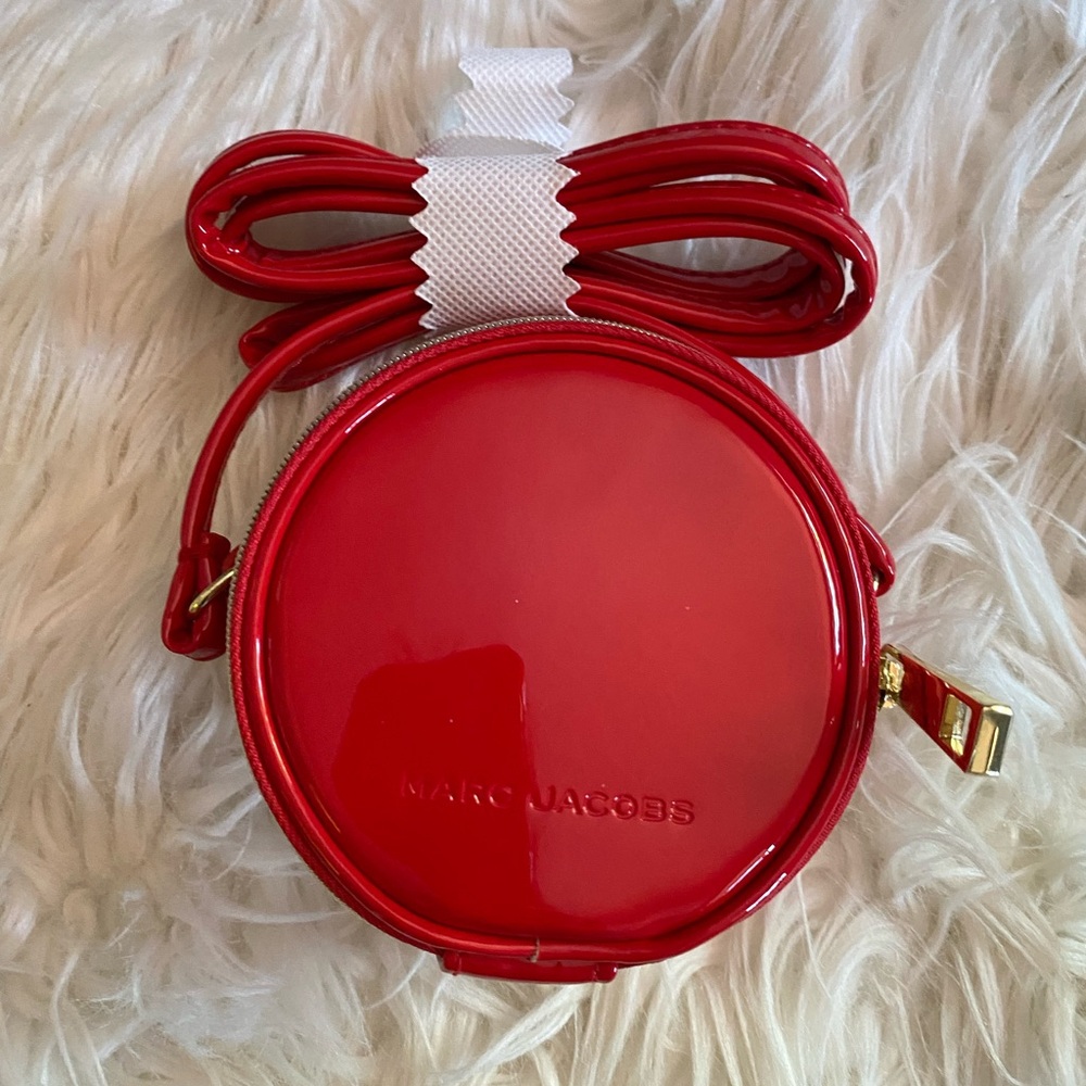 Marc Jacobs red patent leather circular purse NWT